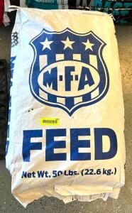 DESCRIPTION: (4) 50 LB. BAGS OF MEDICATED SHEEP SUPPLEMENT 34 BT-136 PELLET FEED BRAND/MODEL: MFA INFORMATION: SEE PHOTOS FOR MORE DETAILS LOCATION: R