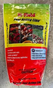 DESCRIPTION: (12) 4 LB. BAGS OF FAST ACTING LIME BRAND/MODEL: HI-YIELD 32134 LOCATION: STOCK ROOM QTY: 12