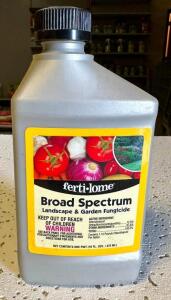 DESCRIPTION: (9) 16 OZ. BOTTLES OF BROAD SPECTRUM LANDSCAPE & GARDEN FUNGICIDE BRAND/MODEL: FERTI-LOME 10370 RETAIL$: $9.50 EACH LOCATION: STOCK ROOM