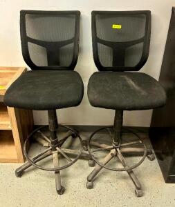 DESCRIPTION: (2) ROLLABOUT OFFICE CHAIRS LOCATION: OFFICE QTY: 2