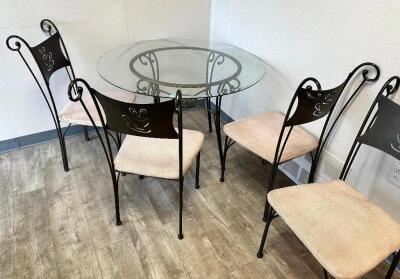 36" ROUND GLASS TOP BISTRO TABLE W/ (4) CHAIRS