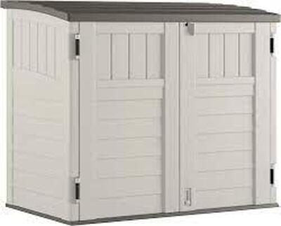 DESCRIPTION: (1) HORIZONTAL STORAGE SHEDBRAND/MODEL: SUNCAST #BMS2500INFORMATION: BROWN/OFF WHITERETAIL$: $692.99 EASIZE: H 45.5 in, W 53 in, D 32.5 inQTY: 1