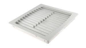 DESCRIPTION: (1) LOUVERED PANEL, FAN COVER BRAND/MODEL: MUST COME INSPECT INFORMATION: WHITE RETAIL$: $20.95 EA SIZE: 18.5" X 22.5" QTY: 1