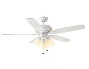 ROCKPORT 52 IN. INDOOR LED MATTE WHITE CEILING FAN WITH LIGHT KIT, DOWNROD, REVERSIBLE BLADES AND REVERSIBLE MOTOR