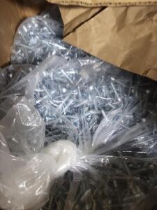 DESCRIPTION: (2) BAGS OF APPROX (500) SCREWS INFORMATION: PHILLIPS HEAD SIZE: MUST COME INSPECT QTY: 2