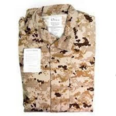 DESCRIPTION: (4) SET OF COVERALLS BRAND/MODEL: DOGS INFORMATION: DESERT CAMO RETAIL$: $50.00 EA SIZE: MEDIUM REGULAR QTY: 4