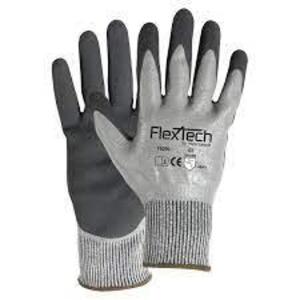 DESCRIPTION: (6) PAIRS OF NITRILE GLOVES BRAND/MODEL: FLEXTECH INFORMATION: GREY AND BLACK RETAIL$: $6.00 EA SIZE: SIZE 8 QTY: 6