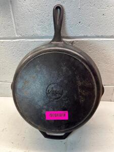 CAST IRON SKILLET