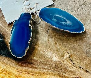 AGATE BLUE STONE EARRINGS PAIR