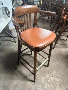 DESCRIPTION: (4) 30" BAR BACK WOODEN BAR STOOLS W/ BROWN SEAT CUSHIONS LOCATION: BAY 7 THIS LOT IS: SOLD BY THE PIECE QTY: 4