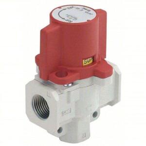 DESCRIPTION: (3) PRESSURE RELIEF VALVE BRAND/MODEL: SMC #58JX78 INFORMATION: RED RETAIL$: $76.06 EA SIZE: 3 PORT VALVE, AIR FLOWS RT: FOR VHS40-N04B-R