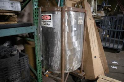 DESCRIPTION: (1) STAINLESS DRUM INFORMATION: 316 ALLOY STAINLESS RETAIL$: $$1,500.00 ea SIZE: 110 GALLON QTY: 1