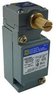 DESCRIPTION: (2) LIMIT SWITCH INTERRUPTOR BRAND/MODEL: SQUARE D #9007C54N RETAIL$: $253.29 EA QTY: 2