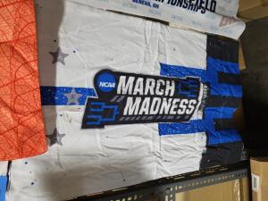 DESCRIPTION: (5) MARCH MADNESS RALLY TOWEL RETAIL$: $16.25 EA QTY: 5