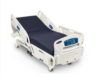 DESCRIPTION: (1) STRYKER HOSPITAL BED BRAND/MODEL: STRYKER INFORMATION: ADJUSTABLE, CONTROLS ON FOOTBOARD AND SIDERAILS RETAIL$: $3,475 QTY: 1