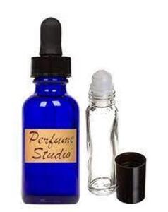 DESCRIPTION: (1) BOX OF (2) CONTAINERS OF ESSENTIAL OILS OIL BLENDS PERFUME BRAND/MODEL: BUMBUM RETAIL$: $11.85 EA QTY: 1