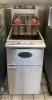 DESCRIPTION: 50 LB. NATURAL GAS FRYER WITH BASKETS BRAND/MODEL: MAIN STREET 541FF50N LOCATION: KITCHEN QTY: 1