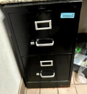 DESCRIPTION: 2-DRAWER FILING CABINET LOCATION: OFFICE QTY: 1