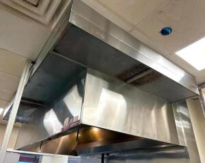 9.5' EXHAUST HOOD WITH FIRE SUPPRESSION 