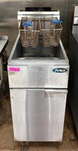 40 LB. NATURAL GAS FRYER