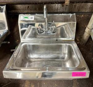 WALL MOUNT STAINLESS HAND SINK