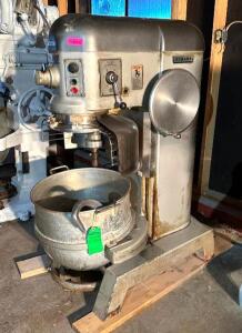 HOBART 80 QT DOUGH MIXER