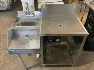 DESCRIPTION 38" X 25" UNDER BAR STAINLESS DRY BOARD AND HAND SINK COMBO BRAND/MODEL SUPREME METAL LOCATION BAY 6 QUANTITY 1