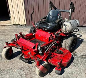 DESCRIPTION: FERRIS ZERO TURN RIDE ON MOWER W/ 60" CUTTING DECK. PROPANE FUEL. INCLUDES (1) TANK. BRAND / MODEL: FERRIS ADDITIONAL INFORMATION 2967.7