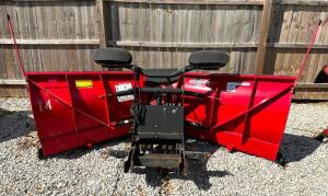 DESCRIPTION: 2020 BOSS 9'2" POWER-V XT SNOW PLOW BRAND/MODEL: BOSS INFORMATION: INCLUDES CONTROL KIT LOCATION LOT SIZE: 9'2"