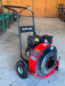 DESCRIPTION: GIANT-VAC CLASSIC WALK BEHIND BLOWER BRAND/MODEL: GIANT-VAC LBC6152BV LOCATION WAREHOUSE #2