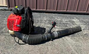 DESCRIPTION: REDMAX COMMERCIAL BACKPACK BLOWER BRAND/MODEL: REDMAX EBZ7500 LOCATION WAREHOUSE #2