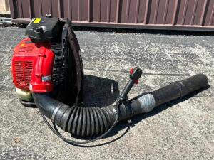 DESCRIPTION: REDMAX COMMERCIAL BACKPACK BLOWER BRAND/MODEL: REDMAX EBZ7500 LOCATION WAREHOUSE #2