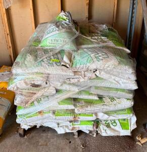 DESCRIPTION: (35) GREENSKEEPER'S SECRET PELLETIZED LIMESTON - 40 LBS LOCATION WAREHOUSE #1 SIZE: 40 LBS