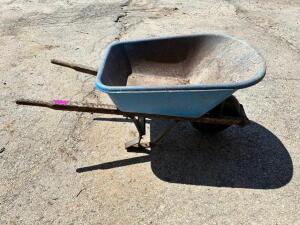 DESCRIPTION: 6 CU. FT HEAVY DUTY WHEELBARROW - BLUE SIZE 6 CU. FT LOCATION: BUILDING 4 QTY: 1