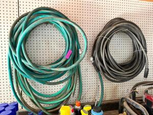 DESCRIPTION: (2) SECTIONS OF GARDEN HOSE. EACH APPROX 100' LOCATION: BUILDING 3 THIS LOT IS: SOLD BY THE PIECE QTY: 2