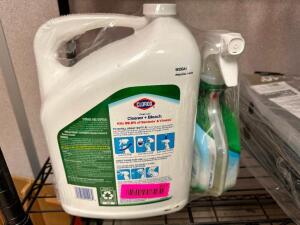 DESCRIPTION: (1) PACK OF CLOROX SPRAY CLEANER W/ REFILL LOCATION: BUILDING 5 QTY: 1