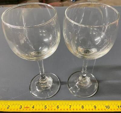 DESCRIPTION (10) WINE GLASSES. THIS LOT IS SOLD BY THE PIECE. LOCATION BAY 7 QUANTITY 10