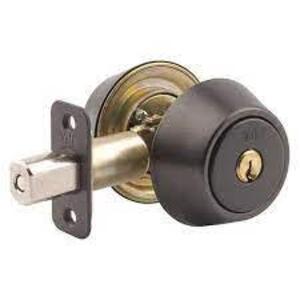 DESCRIPTION: (1) RESIDENTIAL DEADBOLT BRAND/MODEL: YALE #D982G01 INFORMATION: GUN METAL GRAY *MUST COME INSPECT FOR ACCURACY ON COLOR RETAIL$: $60.18