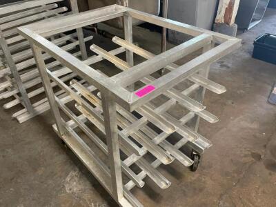 HALF SIZE ROLL ABOUT ALUMINUM 10 CAN RACK