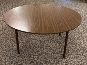 DESCRIPTION: 66" BANQUET TABLE LOCATION: FRONT ENTRANCE CLOSET QTY: 1