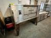 DESCRIPTION: BAKERS PRIDE 48" X 36" SINGLE DECK BAKE OVEN. BRAND / MODEL: BAKERS PRIDE D125 ADDITIONAL INFORMATION SN# 80709, NATURAL GAS. ONE STONE I - 2