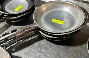 DESCRIPTION: (4) 10" SKILLETS LOCATION: BAY 6 THIS LOT IS: SOLD BY THE PIECE QTY: 4