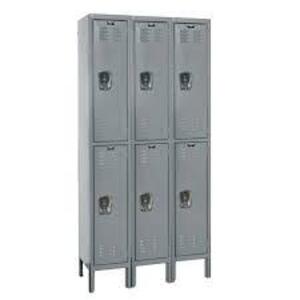 (1) PREMIUM LOCKERS