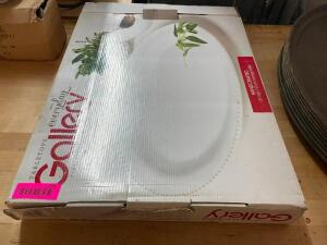 21" BREADED SERVING PLATTER - NEW IN THE BOX.