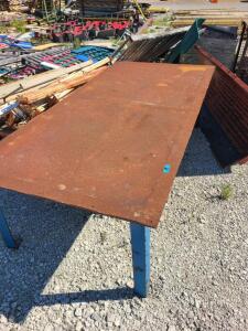 DESCRIPTION: (1) STEEL TABLE SIZE: APPROX 48" X 99" X 30" QTY: 1