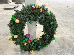 48" PRE LITE WREATH