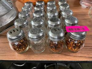 (20) GLASS CHEESE AND FLAKE SHAKERS