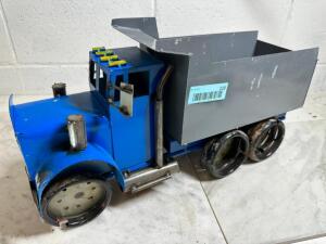 DESCRIPTION: HAND CRAFTED METAL DUMP TRUCK TOY SIZE: 20"X8"X10" QTY: 1