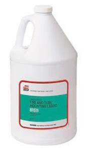 DESCRIPTION (1) TIRE AND TUBE MOUNTING LIQUID BRAND/MODEL TIP TOP #81511 ADDITIONAL INFORMATION RETAILS FOR $30.00 SIZE 1 GALLON THIS LOT IS ONE MONEY