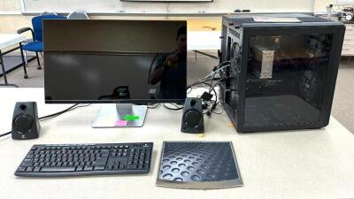 CORSAIR 3D PRINTER W/ COMPUTER AND LCD MONITOR